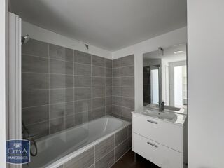  Appartement à louer 1 pièce 34 m²