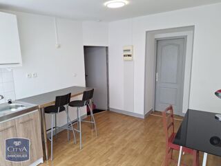  Appartement à louer 2 pièces 27 m²
