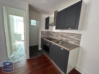  Appartement à louer 1 pièce 28 m²