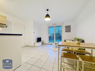  Appartement à louer 2 pièces 37 m²