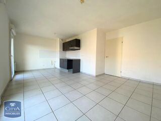  Appartement à louer 3 pièces 62 m²