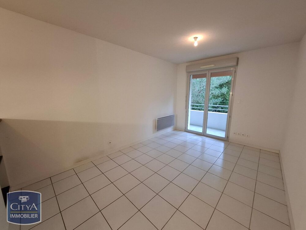 location Appartement - 2 pièce(s) - 36 m² Layrac (47390)