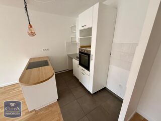  Appartement � louer 4 pi�ces 83 m� Puteaux