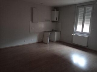  Appartement à louer 2 pièces 45 m²