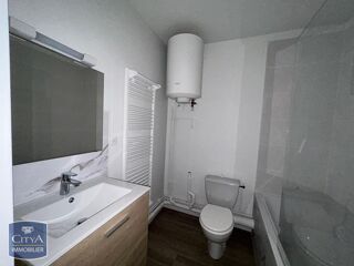  Appartement à louer 1 pièce 32 m²