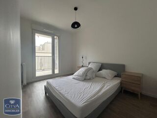  Appartement à louer 3 pièces 73 m²