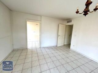  Appartement à louer 2 pièces 47 m²