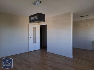  Appartement à louer 2 pièces 70 m²