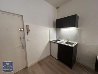  Appartement à louer 1 pièce 25 m²