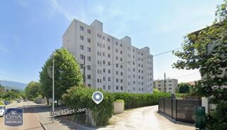  Appartement à louer 3 pièces 53 m²