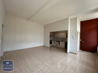  Appartement à louer 3 pièces 62 m²