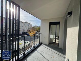  Appartement à louer 3 pièces 63 m²