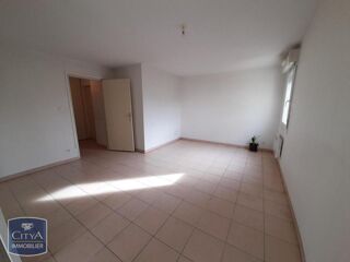  Appartement à louer 3 pièces 60 m²