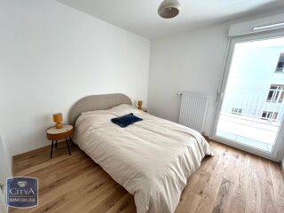  Appartement à louer 2 pièces 38 m²