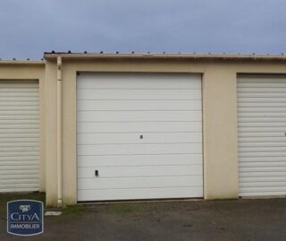  Parking / Garage � louer 