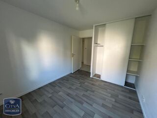  Appartement à louer 2 pièces 44 m²