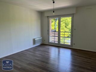  Appartement à louer 1 pièce 28 m²