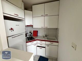  Appartement à louer 1 pièce 28 m²