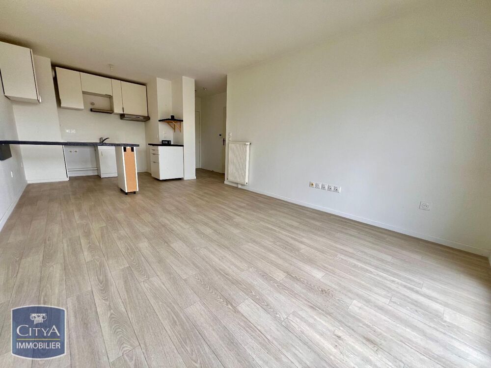 À LOUER : Découvrez cet appartement récent T2 situé à Co....