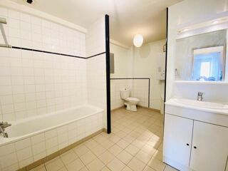  Appartement à louer 2 pièces 49 m²