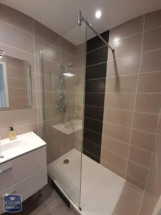  Appartement à louer 2 pièces 43 m²