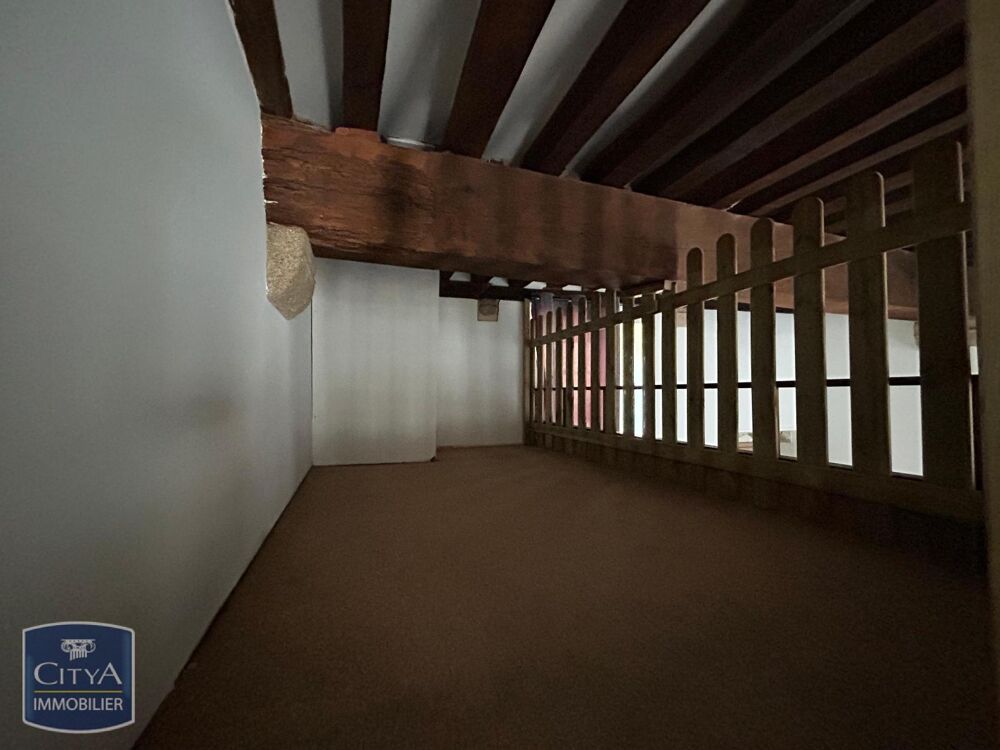 À LOUER : Appartement T1 situé en plein coeur d'Alençon, ....