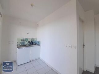  Appartement à louer 1 pièce 28 m²