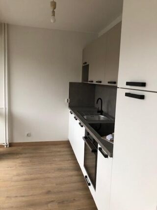  Appartement  louer 1 pice 32 m