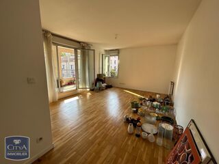  Appartement à louer 3 pièces 66 m²