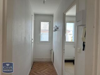  Appartement à louer 2 pièces 45 m²