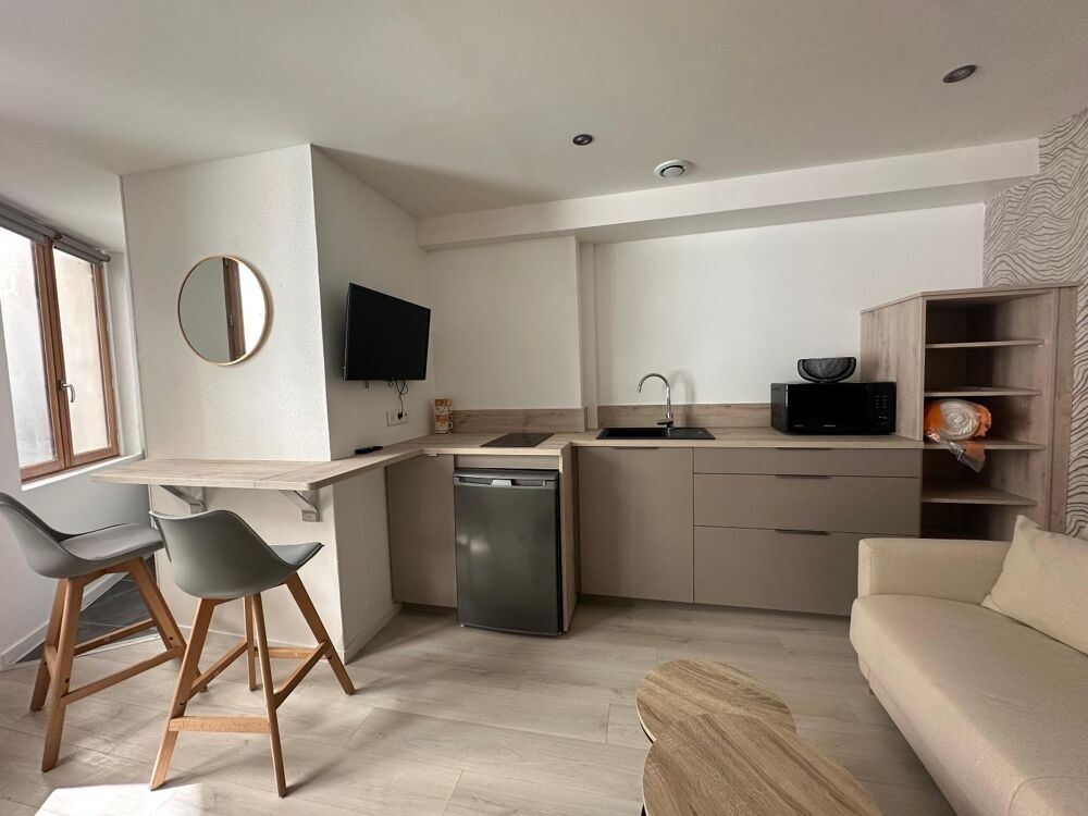 location Appartement - 1 pièce(s) - 16 m² Saint-Étienne (42000)