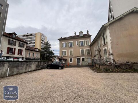  Parking / Garage � louer 