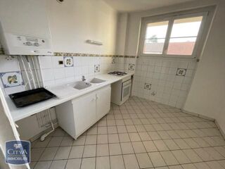  Appartement à louer 3 pièces 70 m²