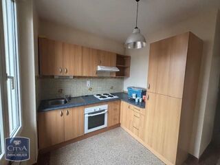  Appartement à louer 3 pièces 47 m²