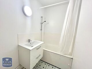  Appartement à louer 2 pièces 50 m²