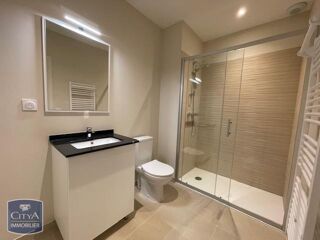  Appartement à louer 1 pièce 31 m²