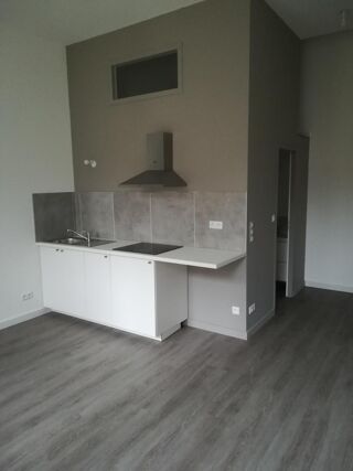  Appartement à louer 27 m²