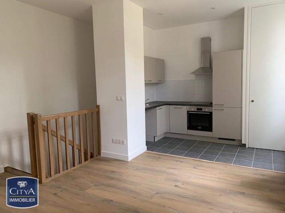 location Appartement - 3 pièce(s) - 61 m² Poitiers (86000)