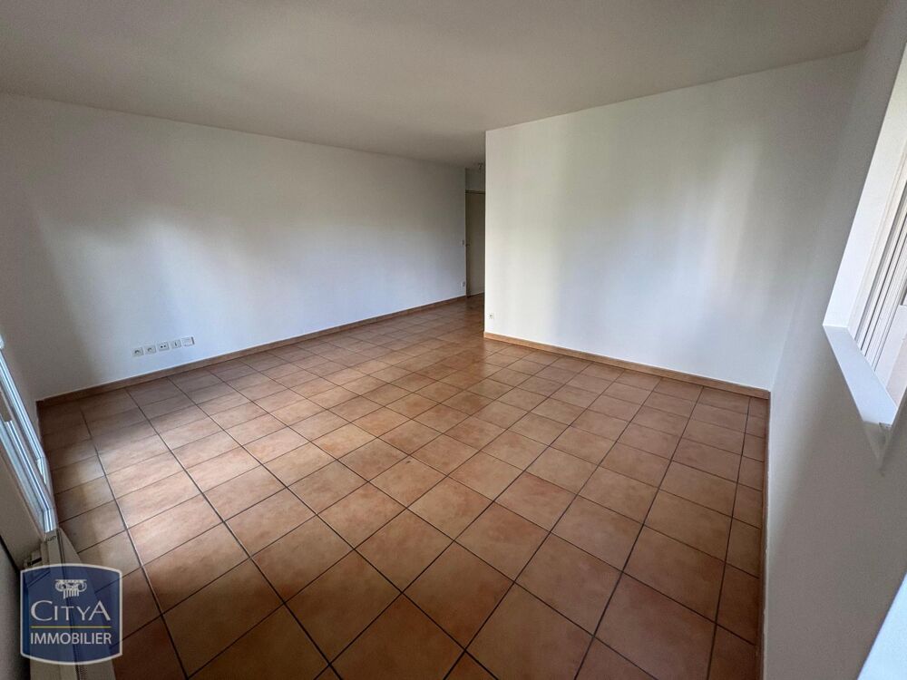 location Appartement - 2 pièce(s) - 48 m² Nîmes (30000)