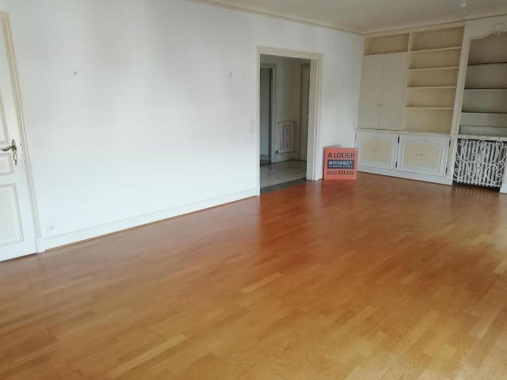 Prébendes - À LOUER : Appartement T5 situé dans le quart....