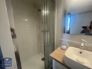  Appartement à louer 3 pièces 50 m²
