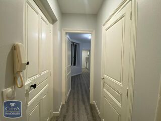  Appartement à louer 1 pièce 30 m²