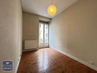  Appartement à louer 2 pièces 50 m²