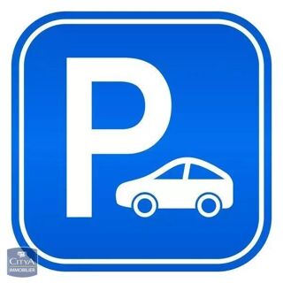  Parking / Garage à louer 