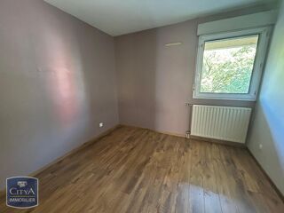  Appartement à louer 3 pièces 66 m²