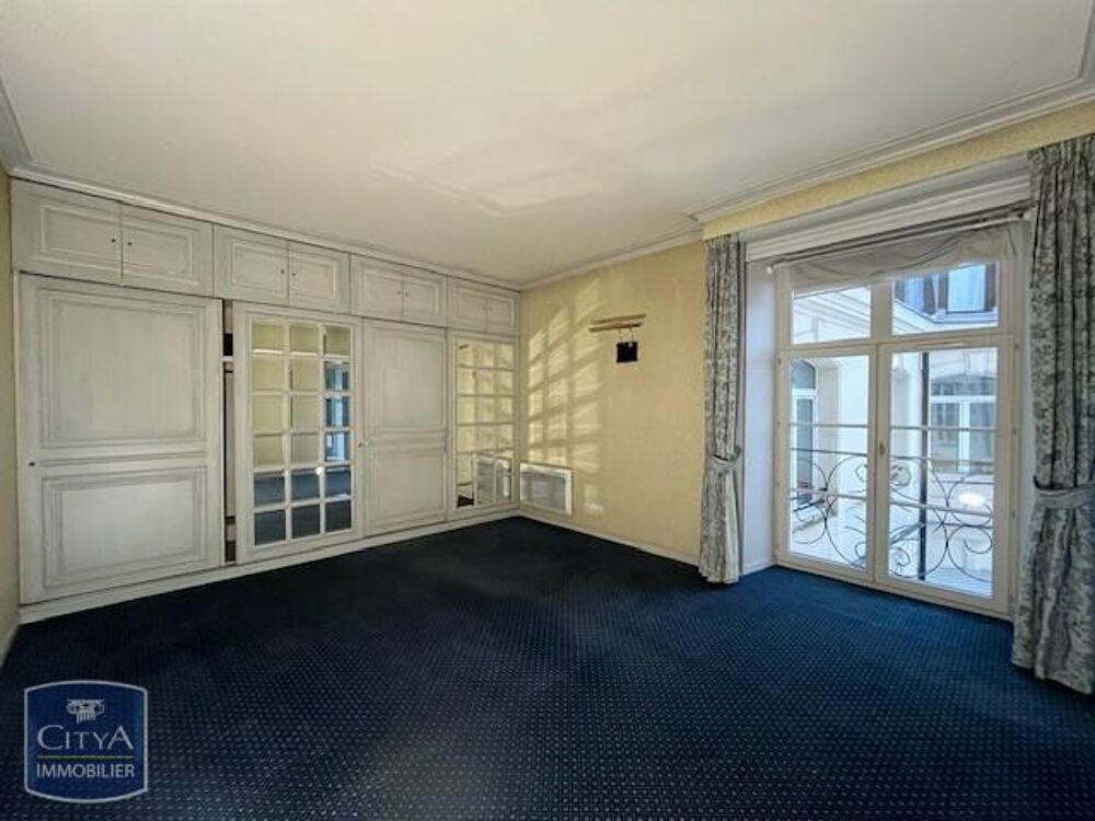 location Appartement - 5 pièce(s) - 161 m² Cambrai (59400)