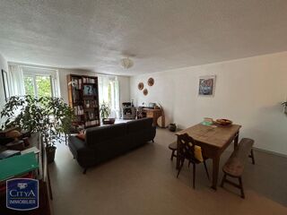  Appartement à louer 4 pièces 98 m²
