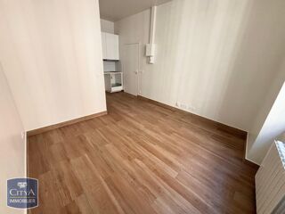  Appartement à louer 1 pièce 19 m²