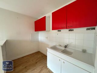  Appartement à louer 2 pièces 45 m²