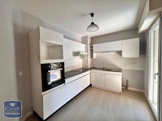  Appartement à louer 3 pièces 68 m²